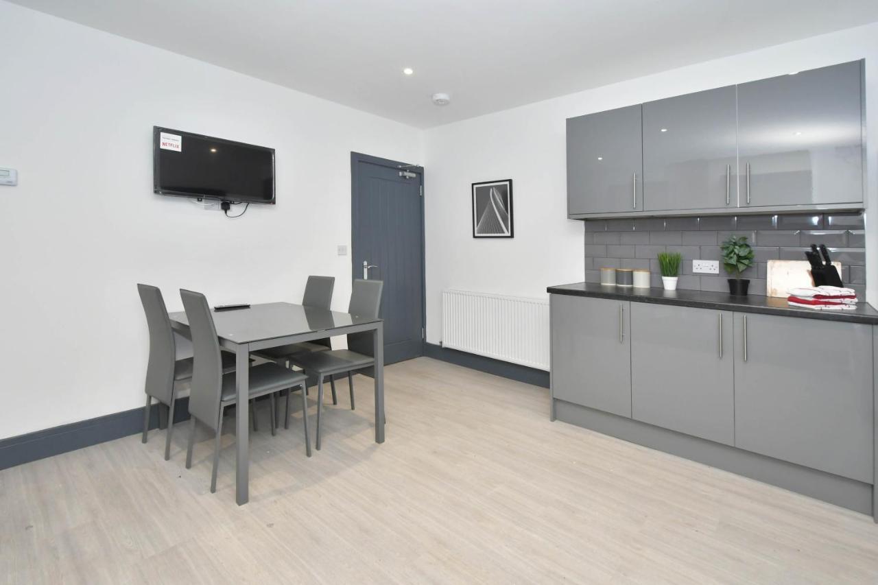 Townhouse @ Princes Road Stoke Eksteriør bilde