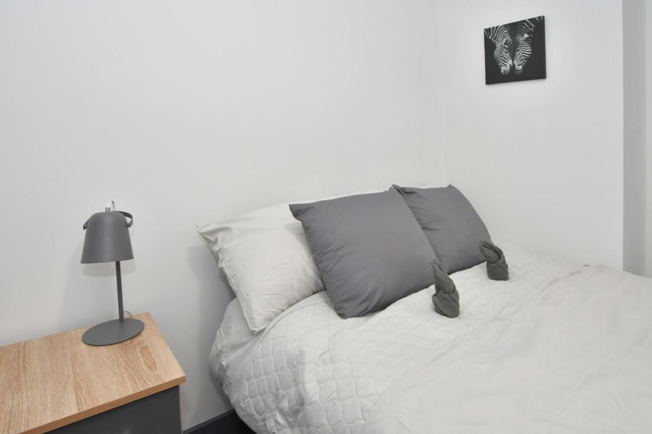 Townhouse @ Princes Road Stoke Eksteriør bilde