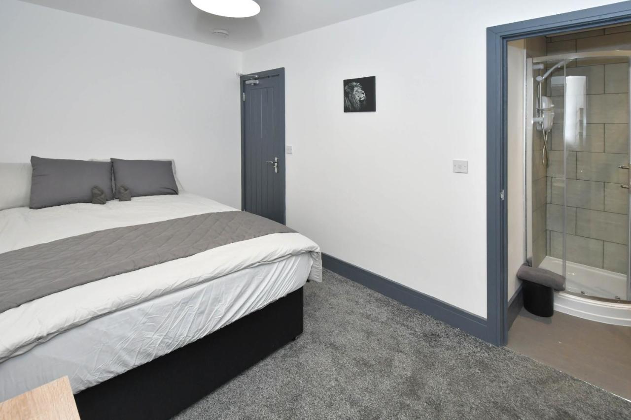 Townhouse @ Princes Road Stoke Eksteriør bilde